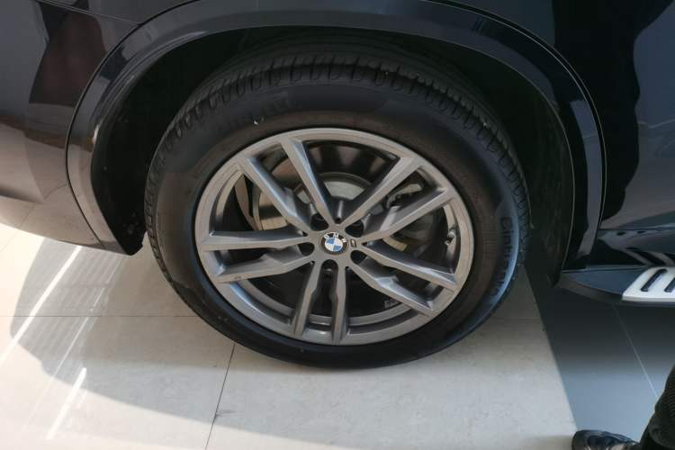 Used BMW X3 2020 xDrive28i M Sport Package Exterior 5