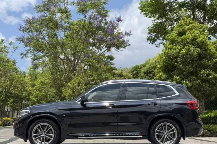 Used BMW X3 2020 xDrive25i M Sport Package Exterior 6