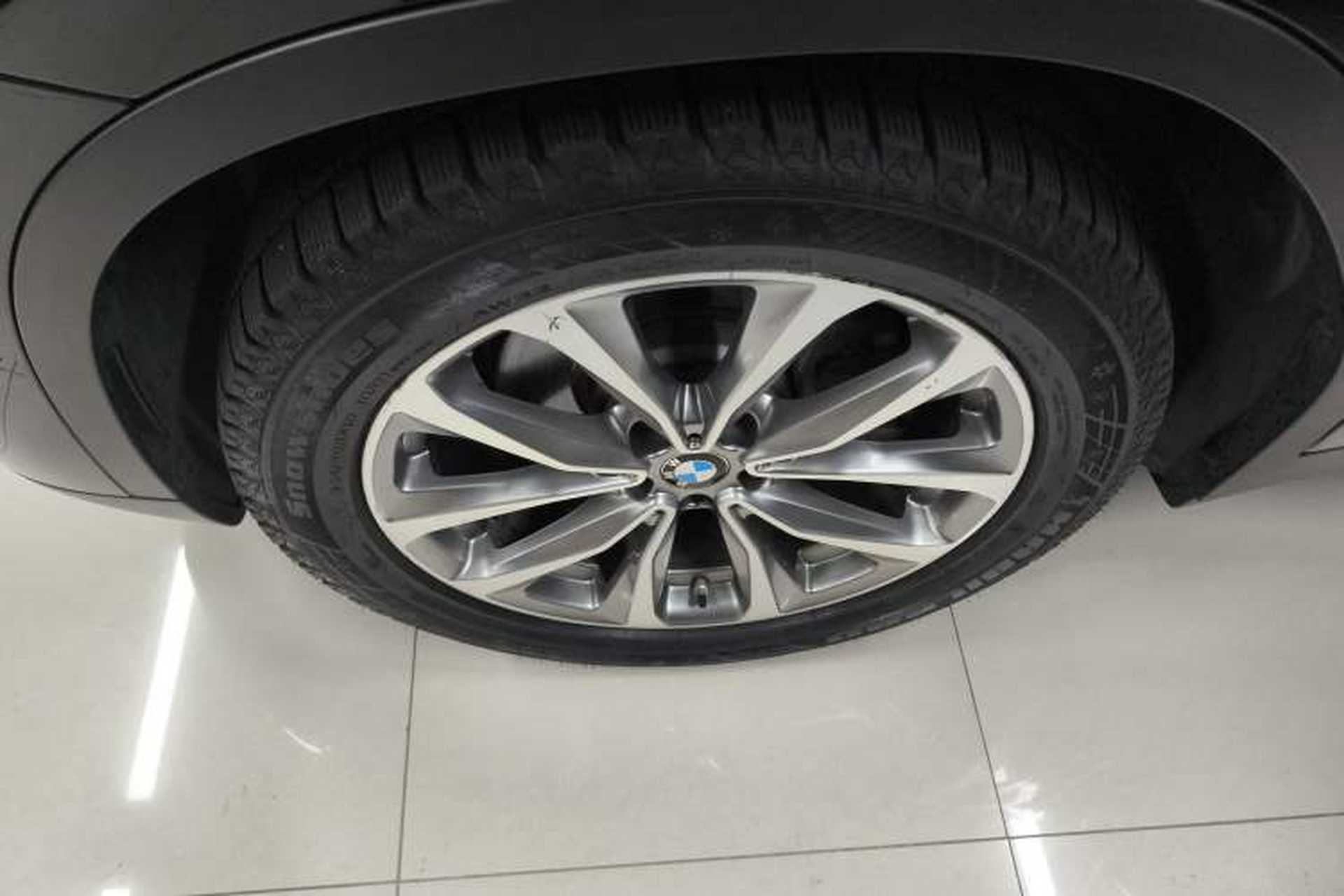 Used BMW X3 2020 xDrive25i Luxury Package Exterior 7
