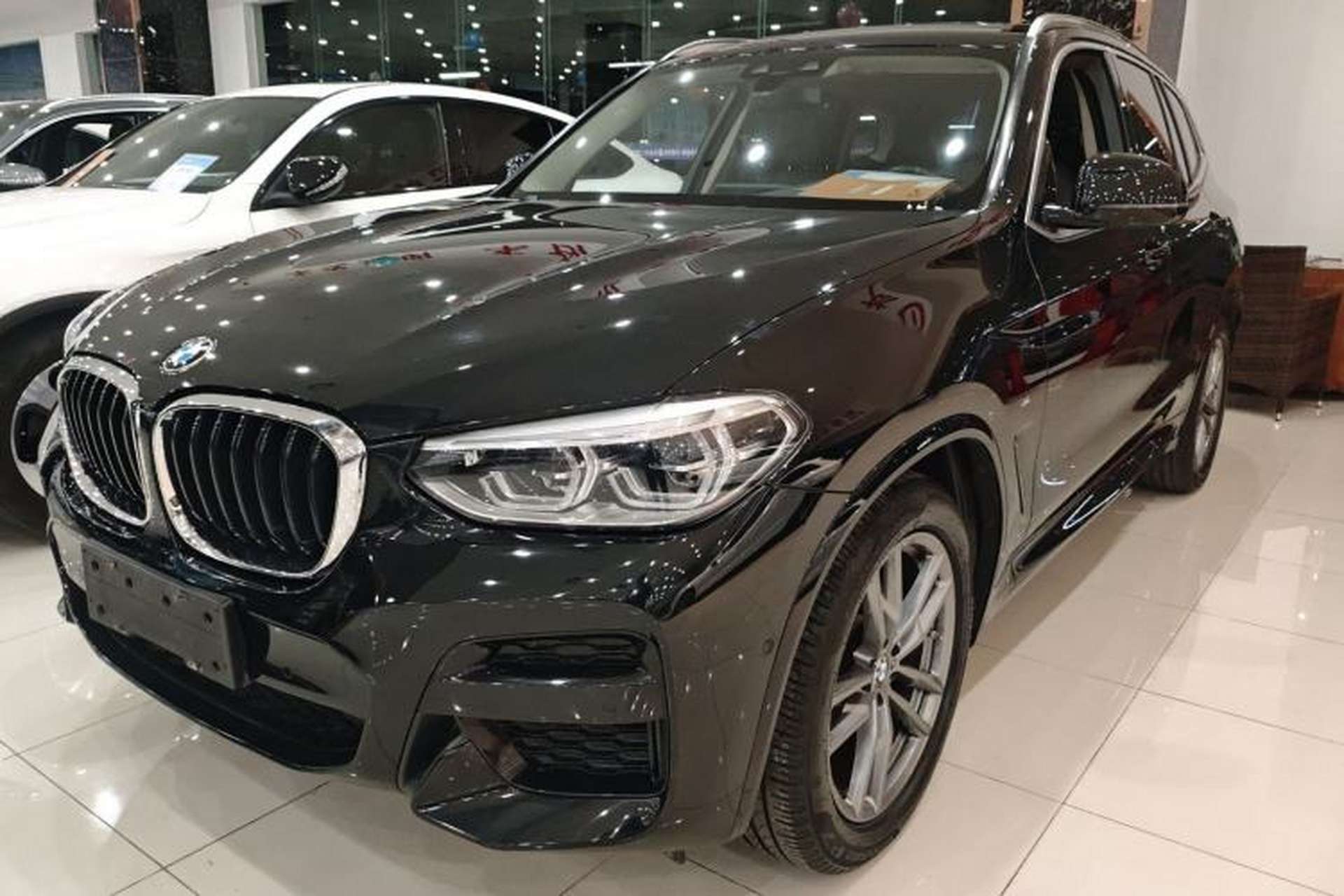 Used BMW X3 2020 xDrive25i M Sport Package Front Left 45 Deg