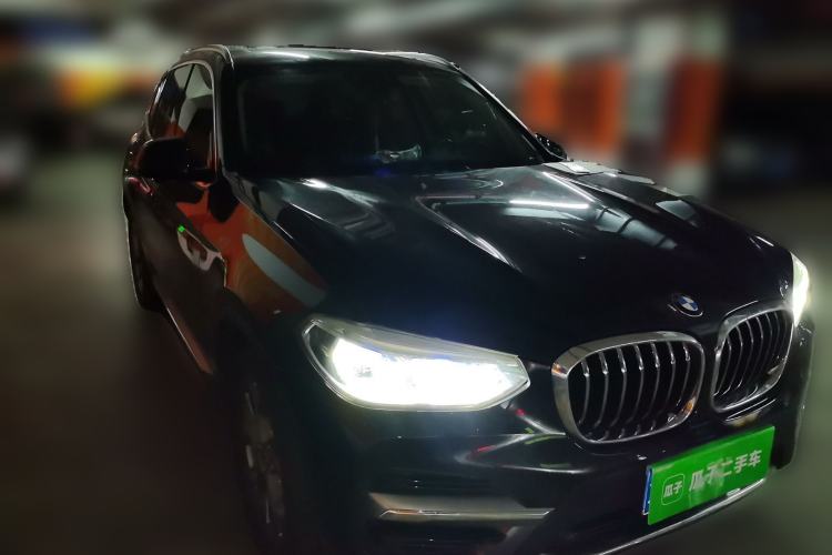 Used BMW X3 2020 xDrive28i Luxury Package Front Right 45 Deg