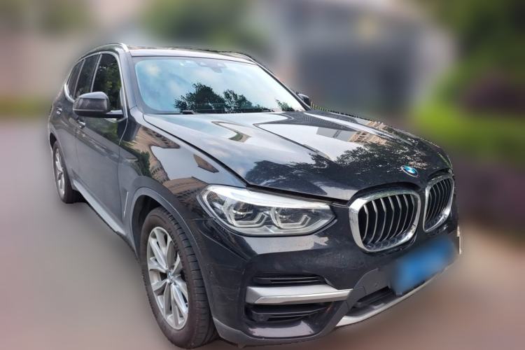Used BMW X3 2020 xDrive25i Luxury Package Front Right 45 Deg