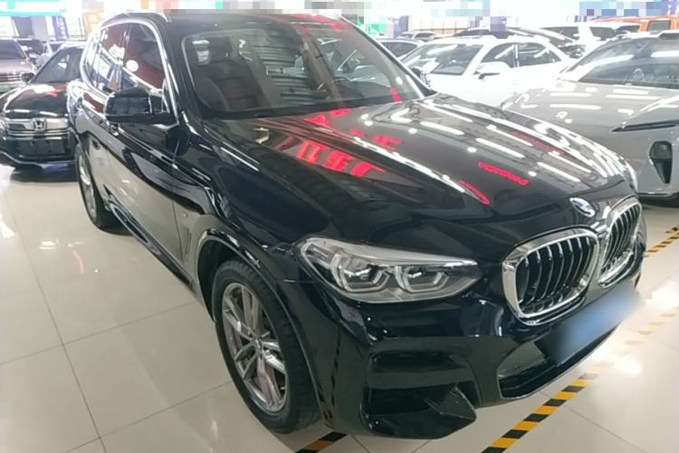 Used BMW X3 2020 xDrive25i M Sport Package Front Right 45 Deg