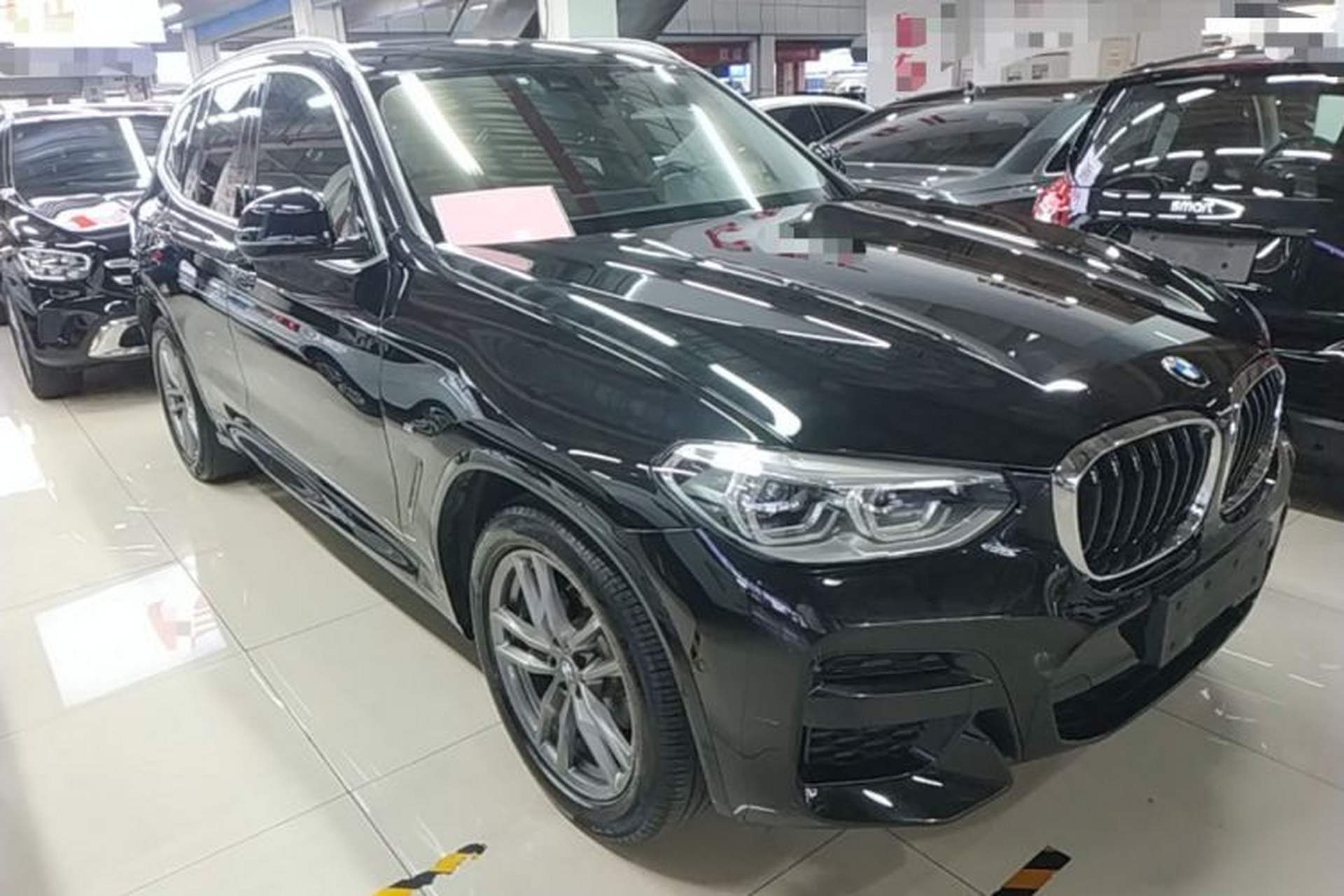 Used BMW X3 2020 xDrive25i M Sport Package Front Right 45 Deg