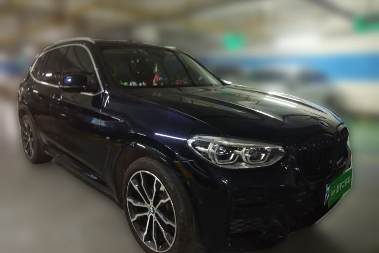 Used BMW X3 2020 xDrive30i Luxury Model with M Sport Package Front Right 45 Deg