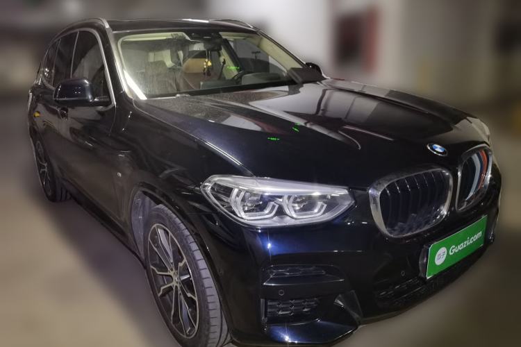 Used BMW X3 2020 xDrive30i Luxury Model with M Sport Package Front Right 45 Deg
