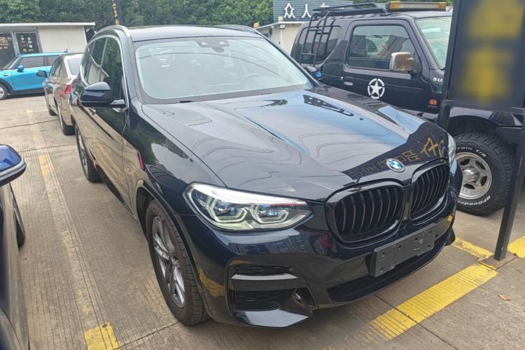 Used BMW X3 2020 xDrive25i M Sport Package Front Right 45 Deg