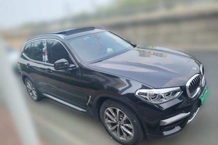 Used BMW X3 2020 xDrive25i Luxury Package Front Right 45 Deg