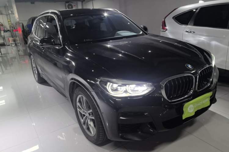 Used BMW X3 2020 xDrive25i M Sport Package Front Right 45 Deg