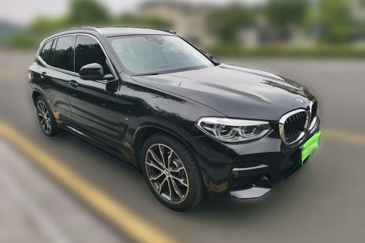 Used BMW X3 2020 xDrive30i Luxury Model with M Sport Package Front Right 45 Deg