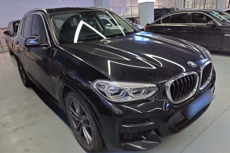 Used BMW X3 2020 xDrive25i M Sport Package Front Right 45 Deg