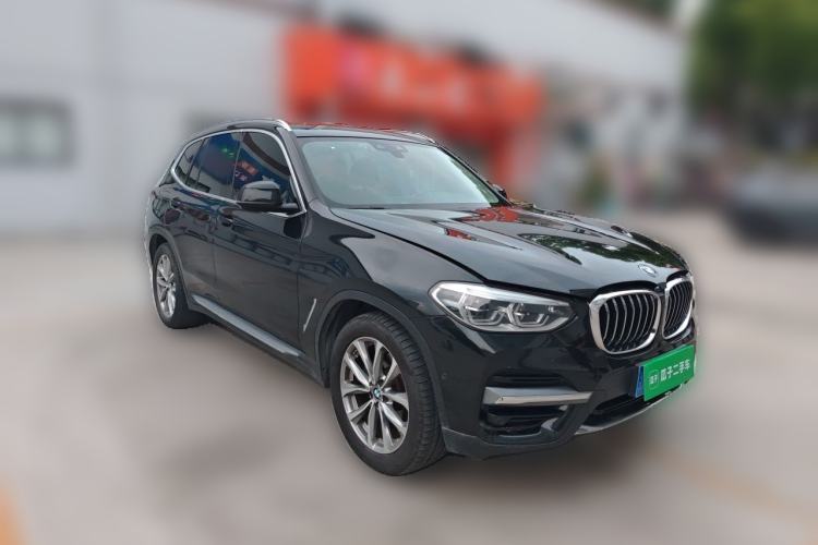 Used BMW X3 2020 xDrive25i Luxury Package Front Right 45 Deg