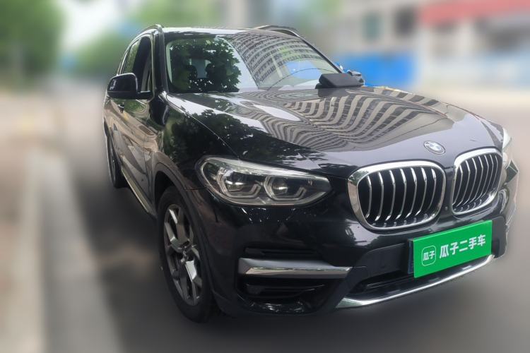 Used BMW X3 2020 xDrive28i Luxury Package Front Right 45 Deg
