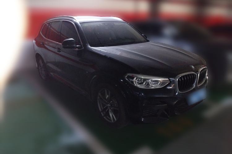 Used BMW X3 2020 xDrive25i Luxury Package Front Right 45 Deg