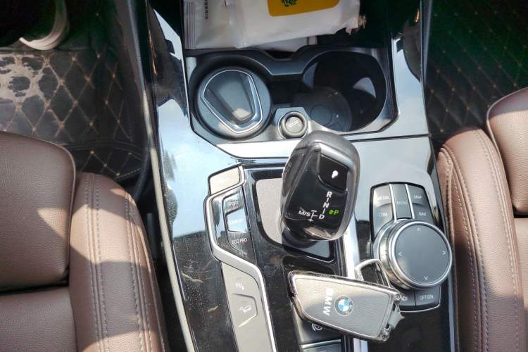Used BMW X3 2020 xDrive25i M Sport Package Gear Lever
