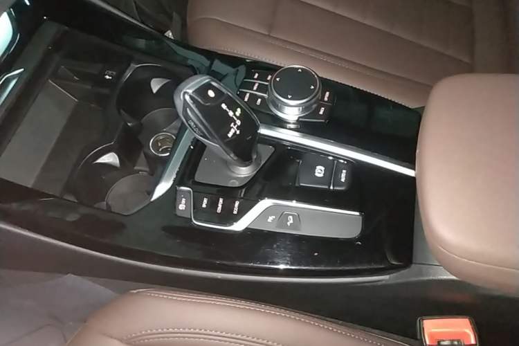 Used BMW X3 2020 xDrive25i M Sport Package Gear Lever