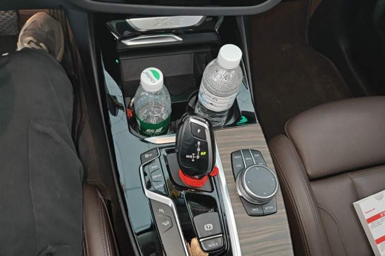 Used BMW X3 2020 xDrive28i Luxury Package Gear Lever
