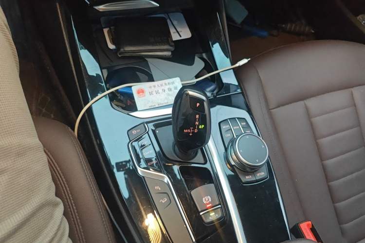 Used BMW X3 2020 xDrive25i Luxury Package Gear Lever