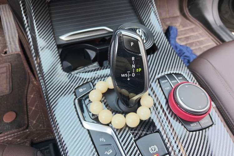 Used BMW X3 2020 xDrive25i Luxury Package Gear Lever