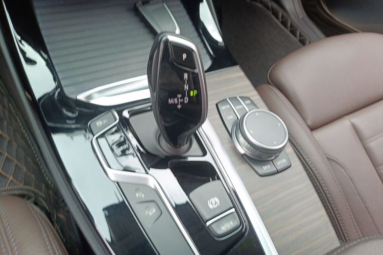 Used BMW X3 2020 xDrive28i M Sport Package Gear Lever
