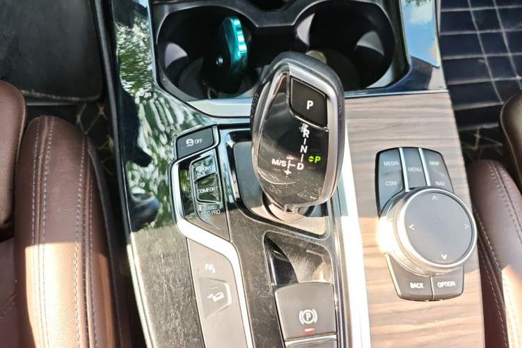 Used BMW X3 2020 xDrive28i Luxury Package Gear Lever