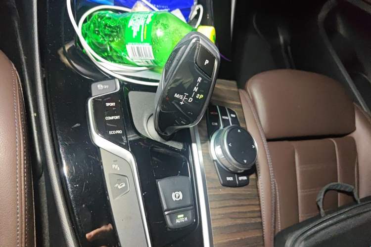 Used BMW X3 2020 xDrive28i Luxury Package Gear Lever