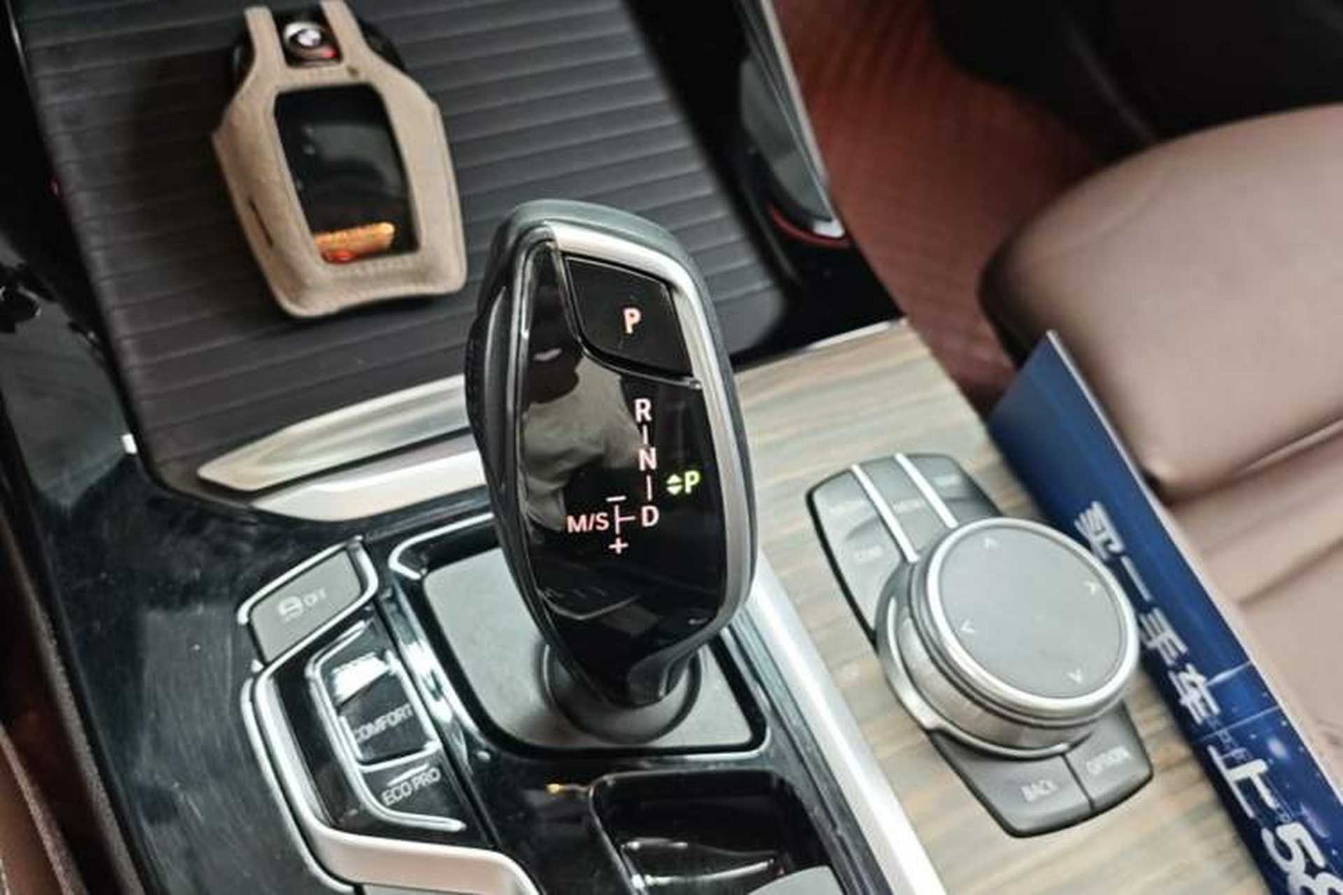 Used BMW X3 2020 xDrive28i Luxury Package Gear Lever