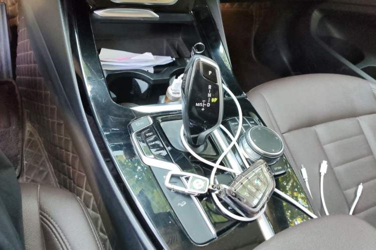 Used BMW X3 2020 xDrive25i Luxury Package Gear Lever