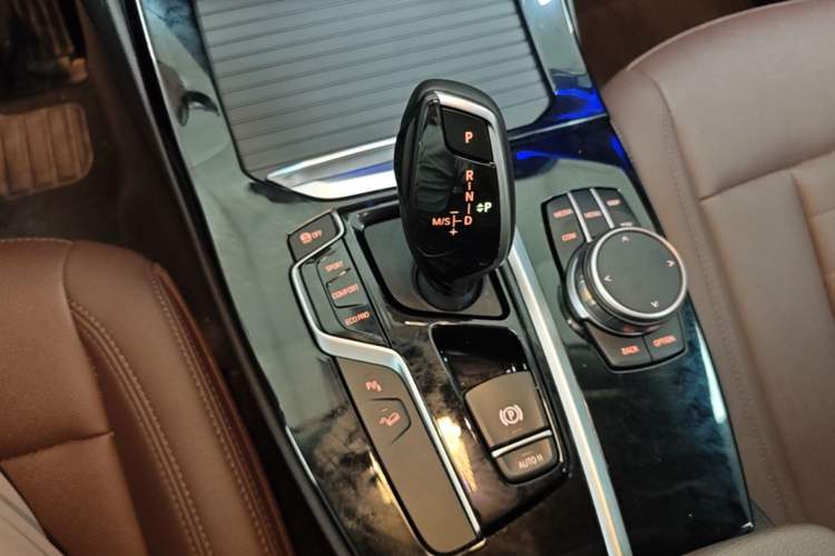 Used BMW X3 2020 xDrive25i M Sport Package Gear Lever