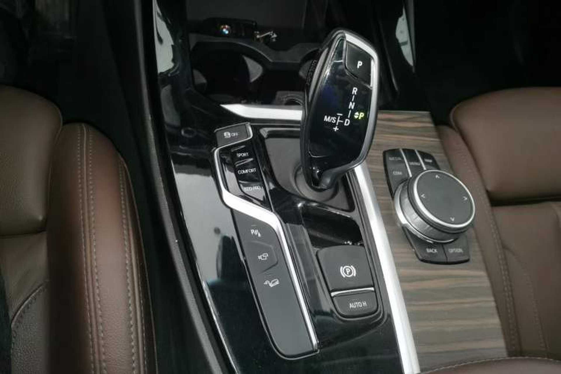 Used BMW X3 2020 xDrive28i M Sport Package Gear Lever