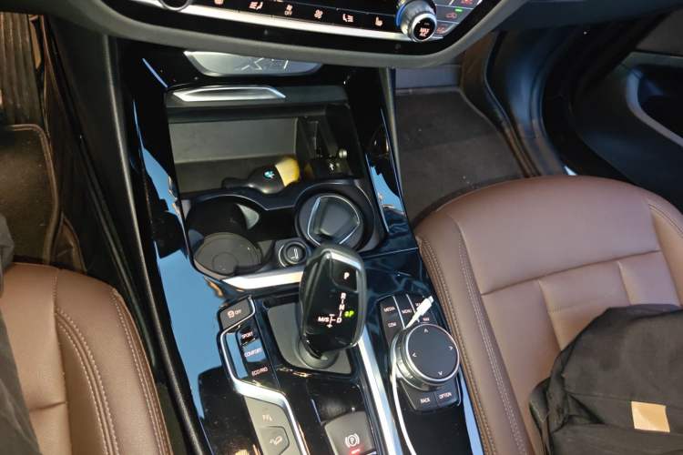Used BMW X3 2020 xDrive25i M Sport Package Gear Lever