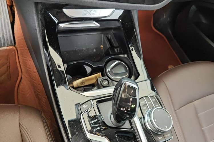Used BMW X3 2020 xDrive25i M Sport Package Gear Lever