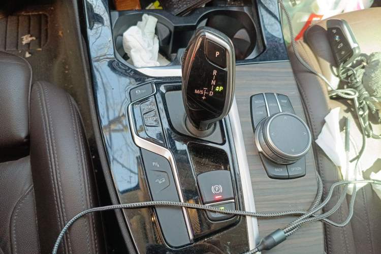 Used BMW X3 2020 xDrive28i Luxury Package Gear Lever