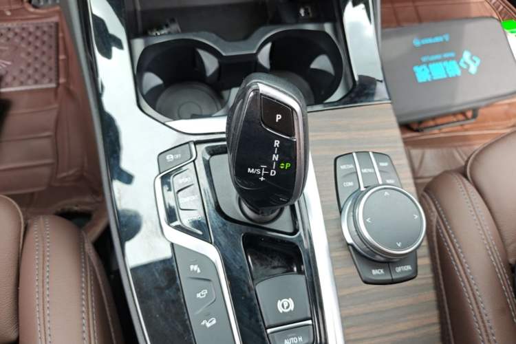 Used BMW X3 2020 xDrive28i Luxury Package Gear Lever