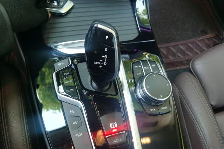 Used BMW X3 2020 xDrive28i Luxury Package Gear Lever