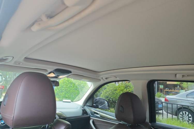 Used BMW X3 2020 xDrive30i Luxury Model with M Sport Package Headliner