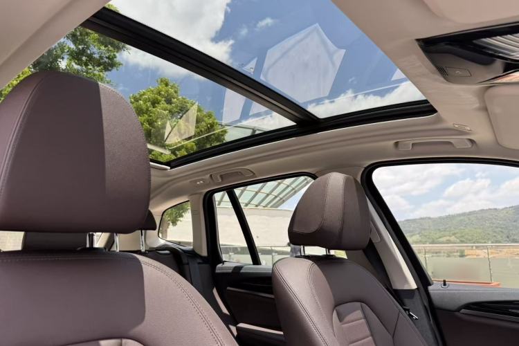 Used BMW X3 2020 xDrive25i M Sport Package Headliner