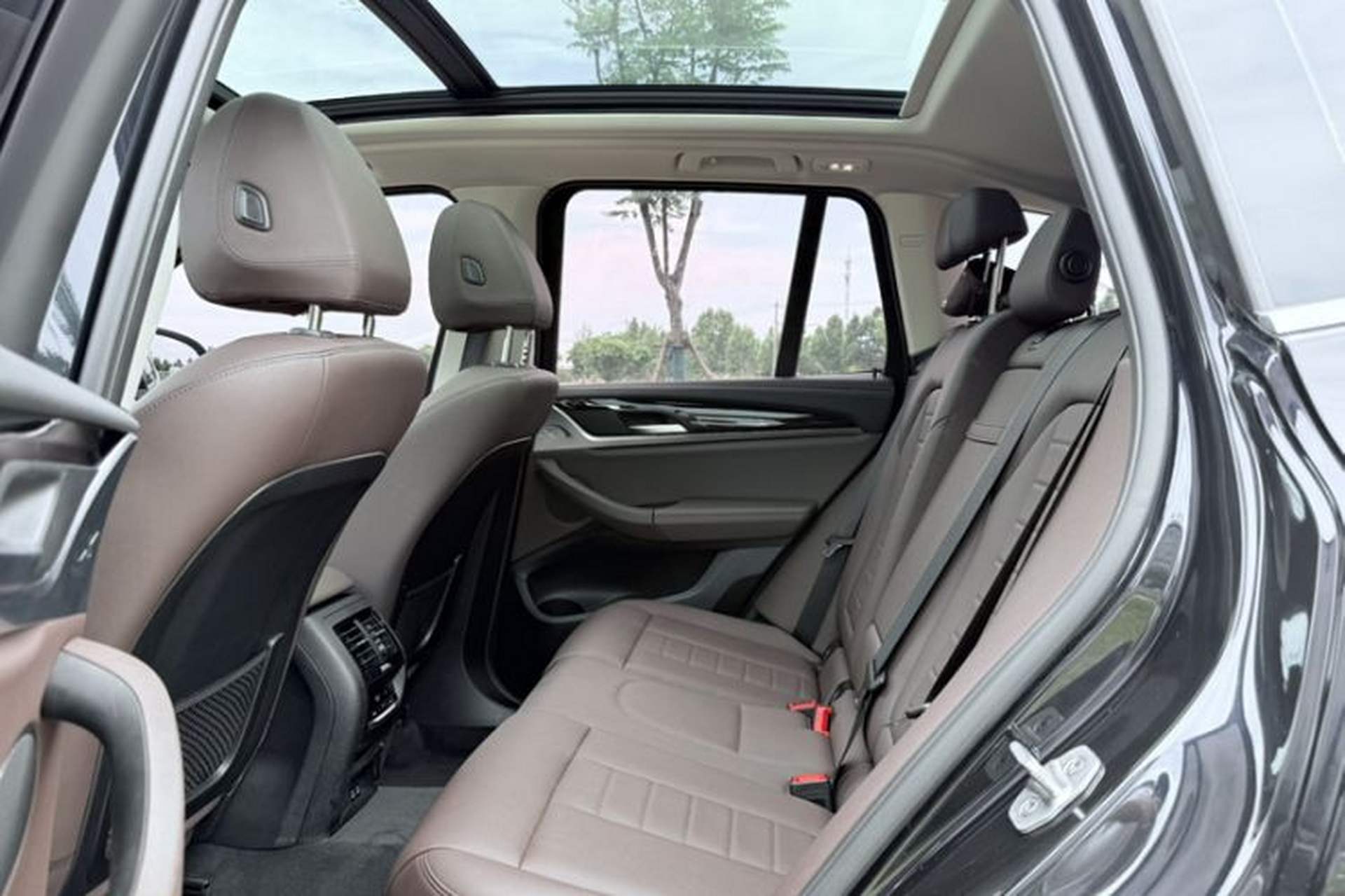 Used BMW X3 2020 xDrive25i M Sport Package Interior 1