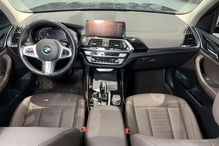 Used BMW X3 2020 xDrive25i M Sport Package Interior 1