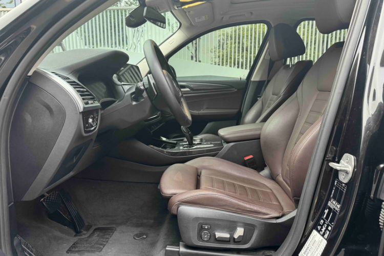 Used BMW X3 2020 xDrive28i M Sport Package Interior 1