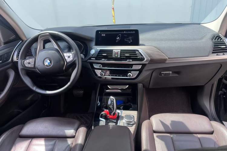 Used BMW X3 2020 xDrive28i Luxury Package Interior 1