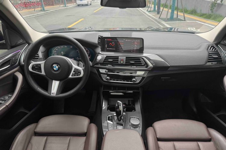 Used BMW X3 2020 xDrive28i M Sport Package Interior 10
