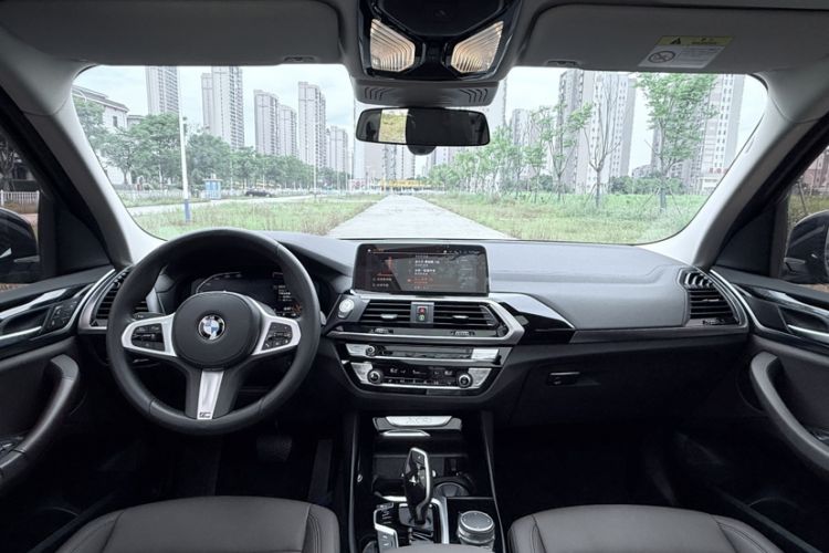 Used BMW X3 2020 xDrive25i M Sport Package Interior 2