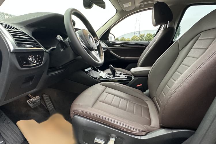 Used BMW X3 2020 xDrive25i M Sport Package Interior 2