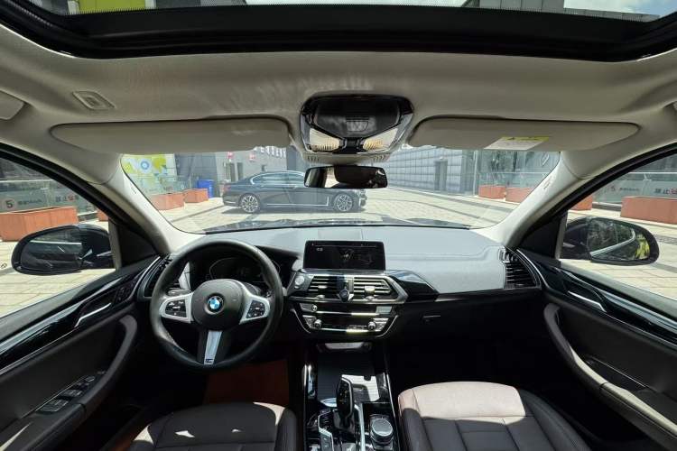 Used BMW X3 2020 xDrive25i M Sport Package Interior 2