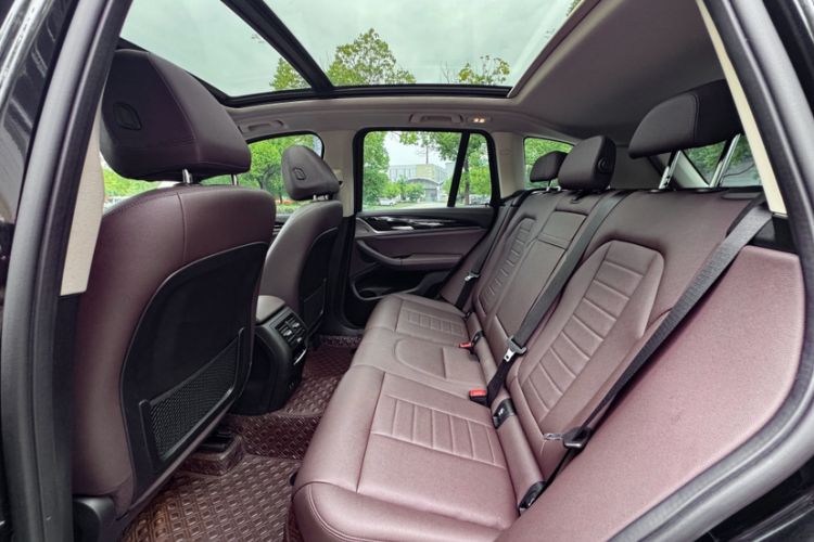 Used BMW X3 2020 xDrive25i M Sport Package Interior 2