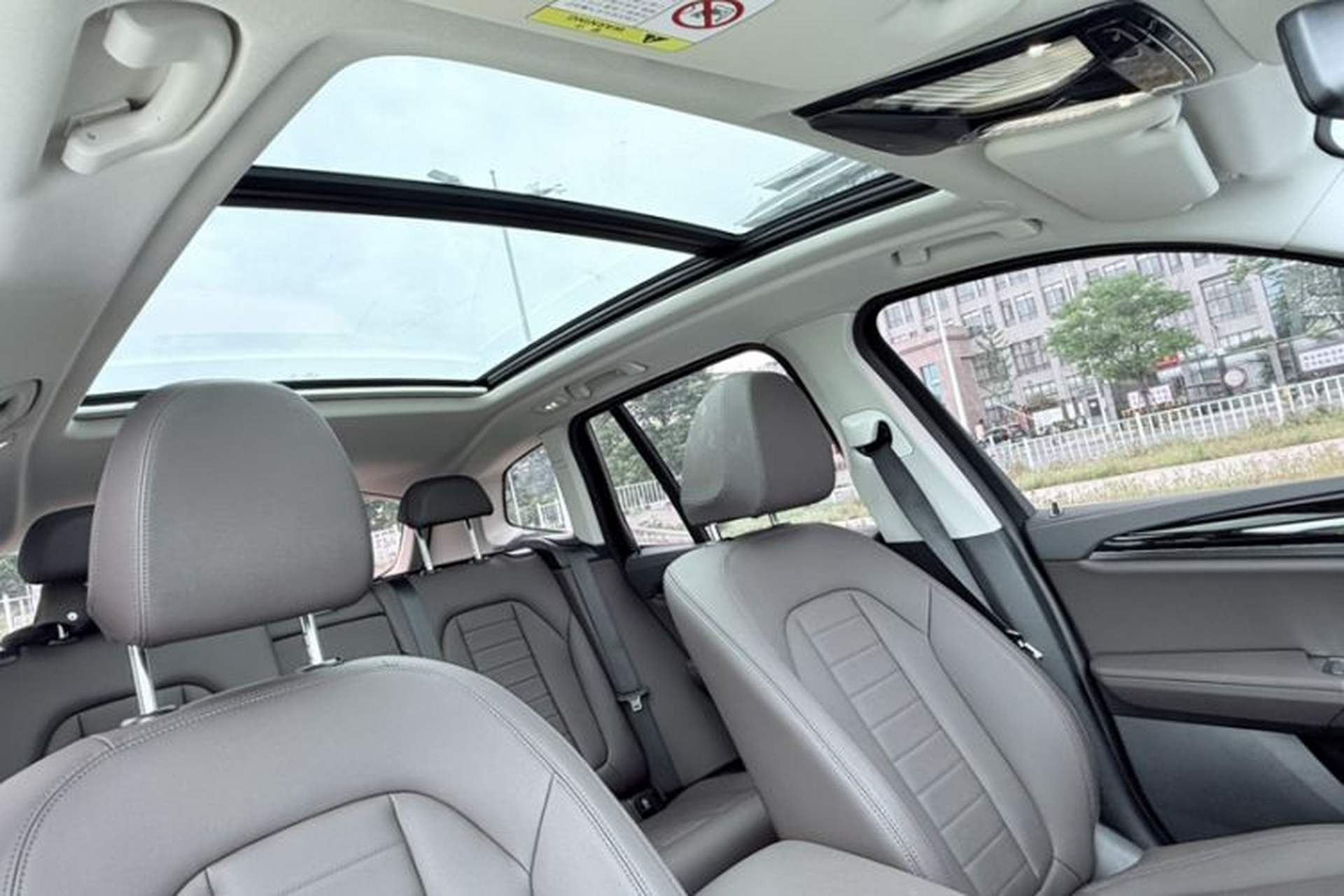 Used BMW X3 2020 xDrive25i M Sport Package Interior 3
