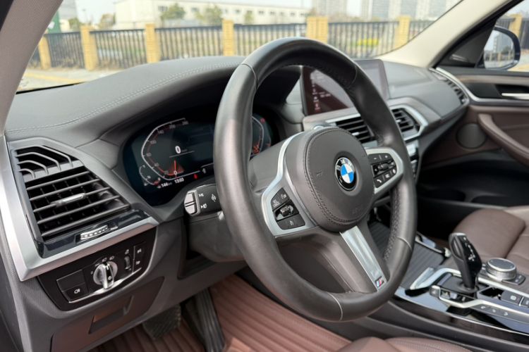 Used BMW X3 2020 xDrive28i M Sport Package Interior 3
