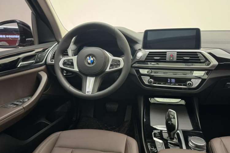 Used BMW X3 2020 xDrive25i M Sport Package Interior 3