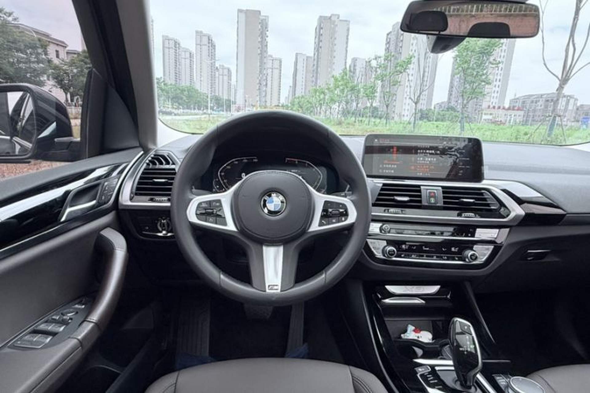 Used BMW X3 2020 xDrive25i M Sport Package Interior 4